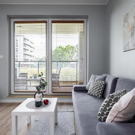 Swiatowida 74 Superapart 公寓 *