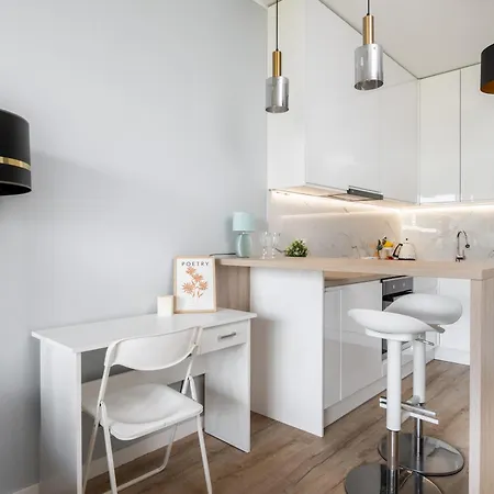 Swiatowida 74 Superapart *