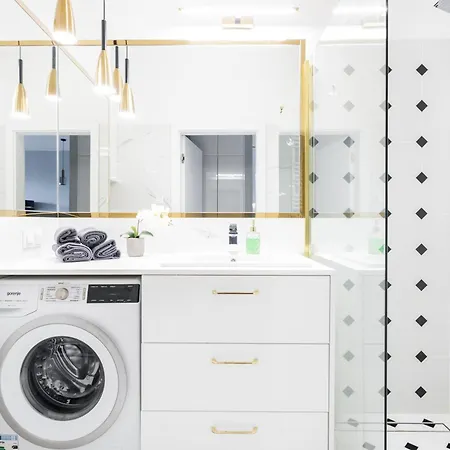 Swiatowida 74 Superapart 公寓